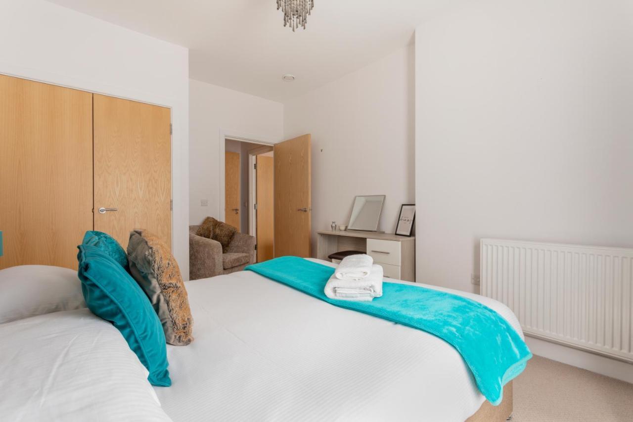1 Bed Apartment - Redhill Central, Surrey, Gatwick #3 Bagian luar foto